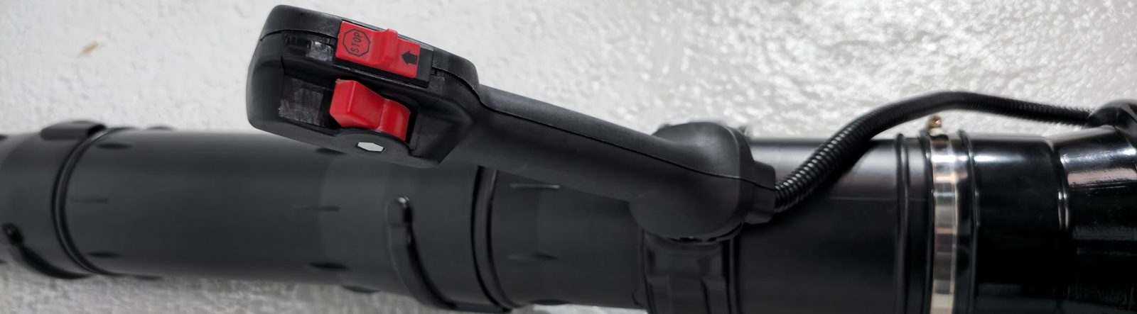 SOPLADORA 75.6CC ATOROS TIPO MOCHILA GASOLINA 2T SMO8875 ATOROS