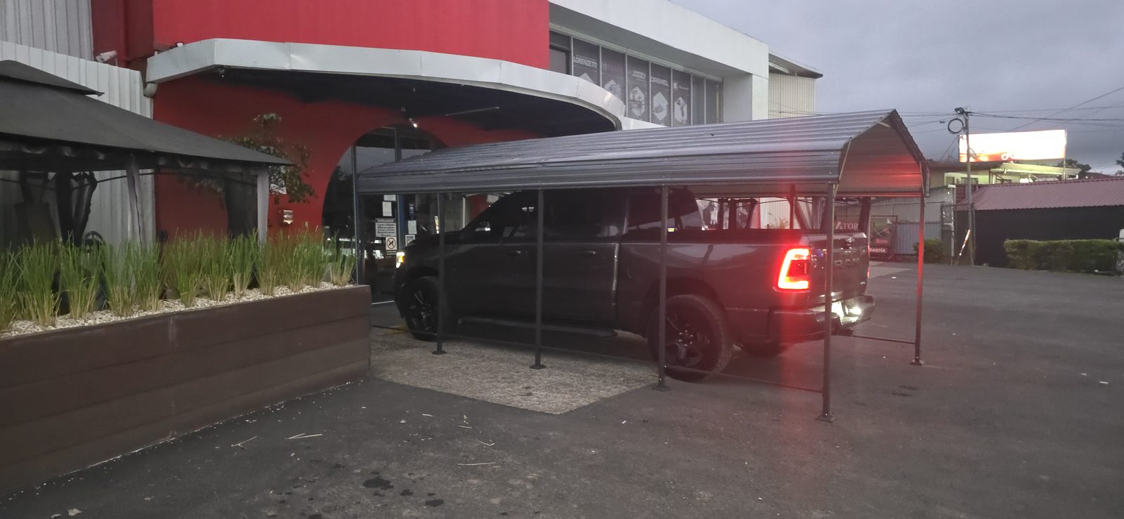 TOLDO METALICO, PARA VEHICULOS 3X6 TOL03ME06