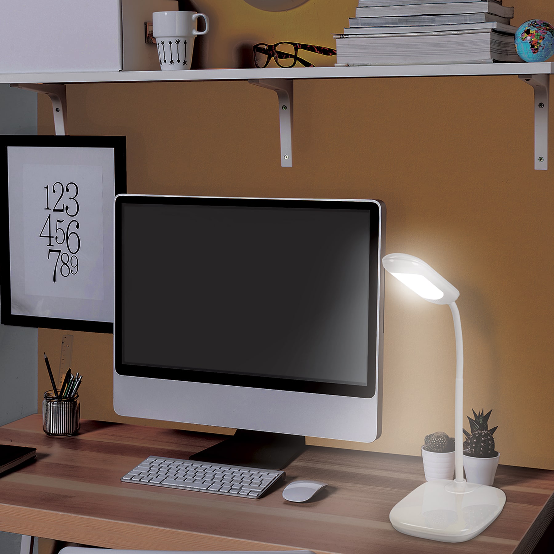 Lámpara de LED 5W cuello flexible para escritorio, VOLTECK TRUPER