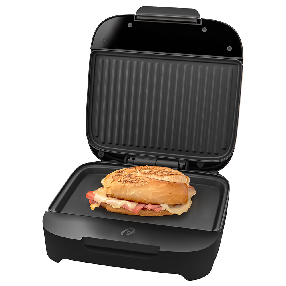 Oster® Sandwichera, Compacta con Platos Hondos, Incluye Botón de Apagado, Negro, CKSTSM400 Oster