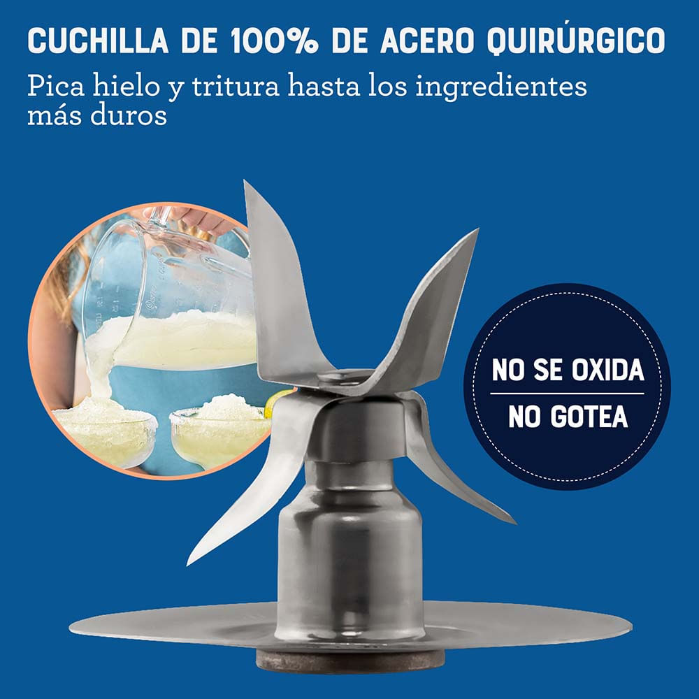 Licuadora Oster® con vaso de vidrio y 6 velocidades más pulso BLSTPEG-BPB Oster